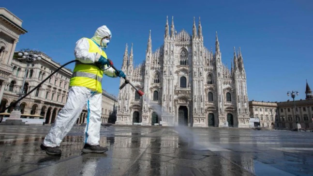Coronavirus: Italy's virus death toll tops 20,000